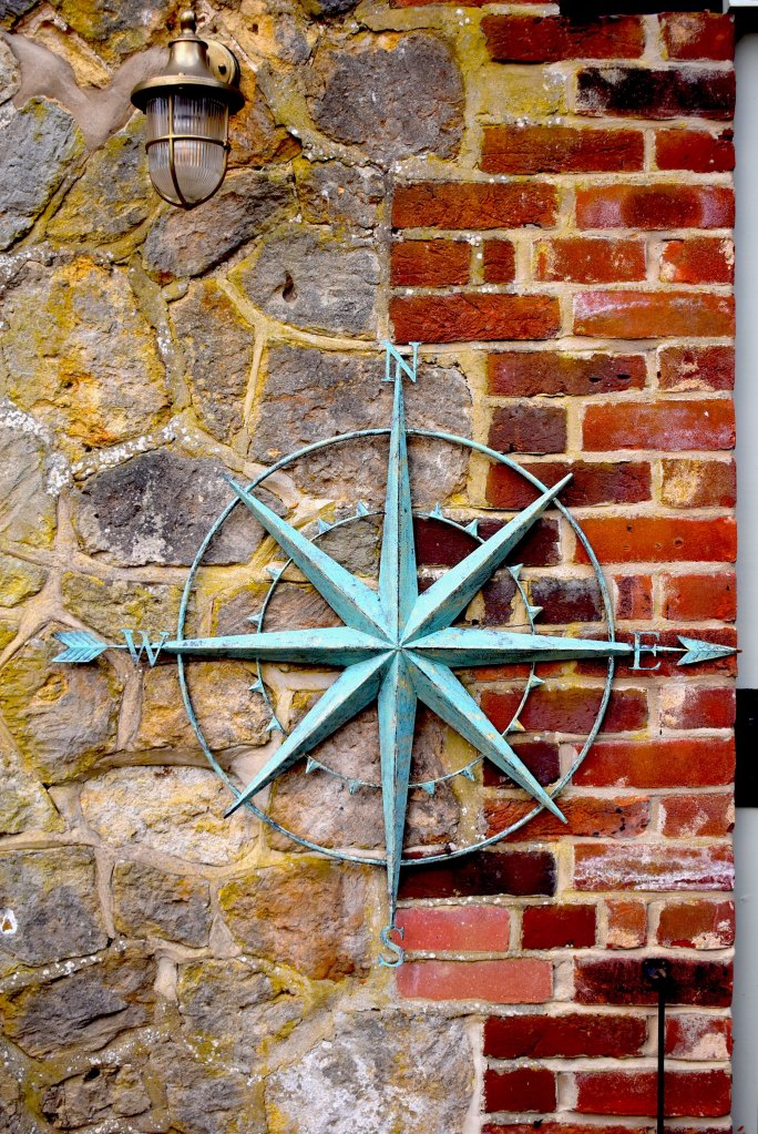 Compass Therapy with Mia Bird